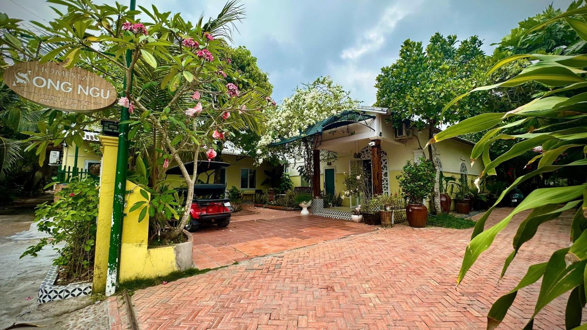 Song Ngu Pisces Homestay Cần Thơ Exterior foto